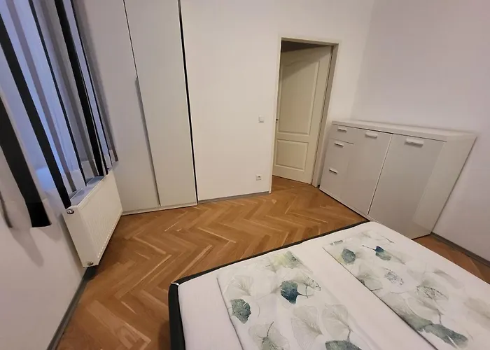 Cozynite Premium Hundertwasser Vídeň